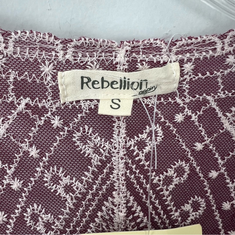 Rebellion NWT Floral Purple and Cream Patterned Kimono - Picture 4 of 6